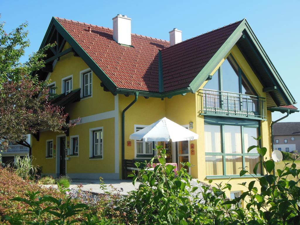 Marga'S Ferienwohnung Lembach im Mühlkreis الغرفة الصورة